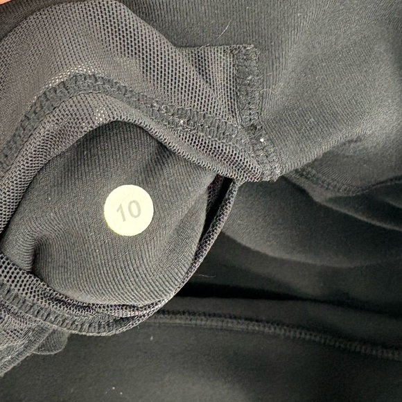 Lululemon Astro Wunder Under Crop Black/Gray - Picture 6 of 7